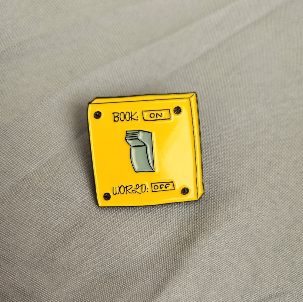 Bookish Pin